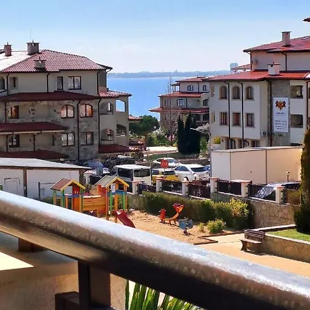 דירה александър студио *